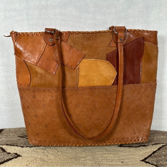 Vintage handmade western tooled Leather Shoulder Bag patchwork purse large tote - Picture 14 of 14